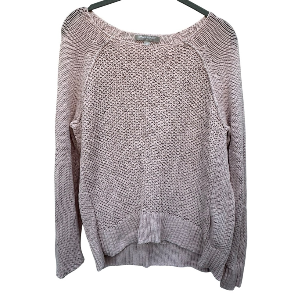 Banana Republic Light Pink Crew Neck Sweater size Medium - Picture 3 of 5